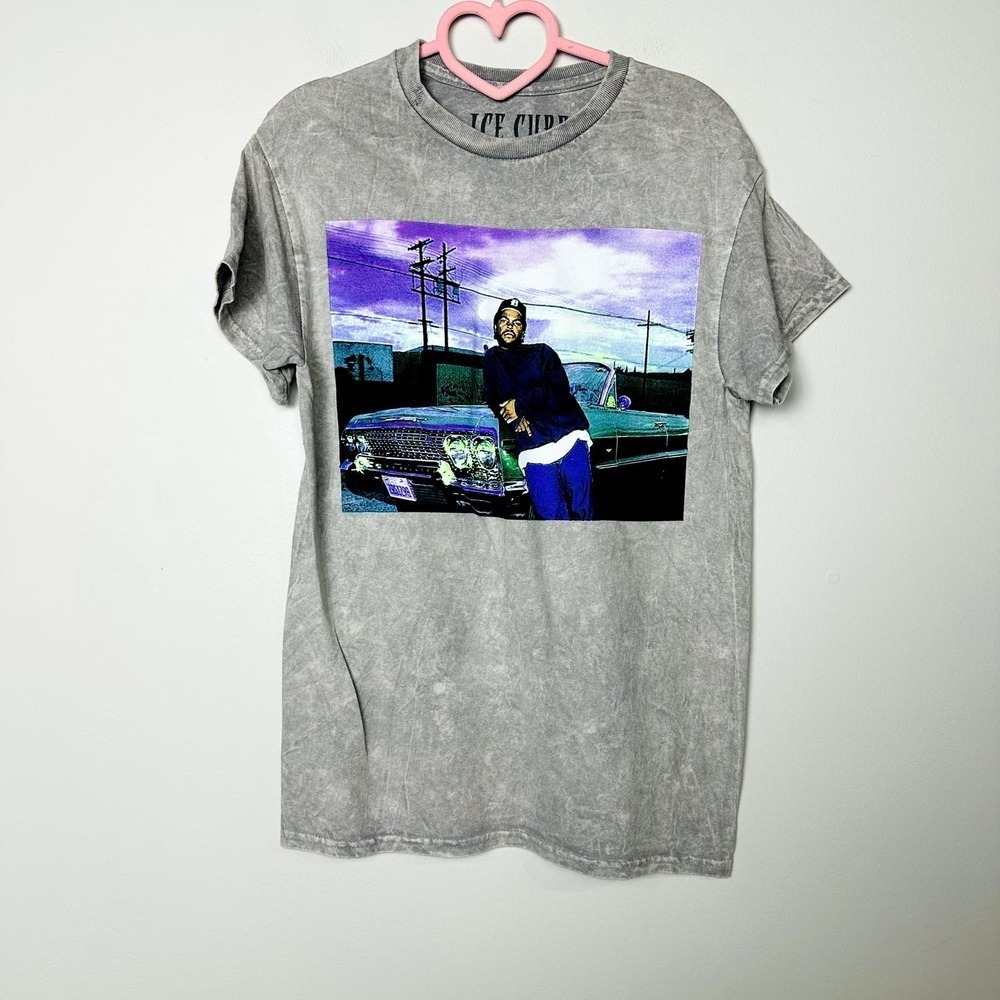 Ice Cube Band NWOT Graphic Tee Short Sleeve Licensed Casual Cotton Unisex Gray